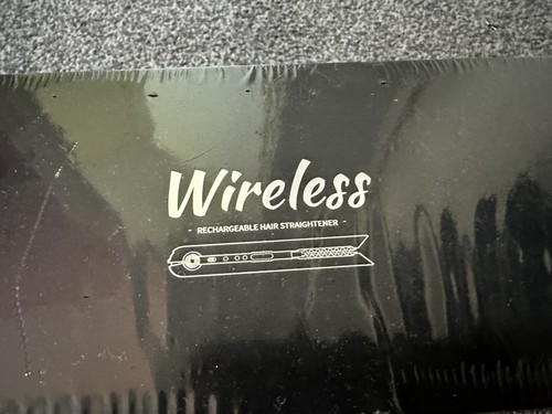Cordless hair straighteners
